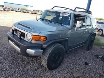  Salvage Toyota FJ Cruiser