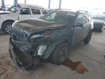  Salvage Jeep Cherokee