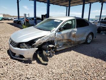  Salvage Volkswagen Passat