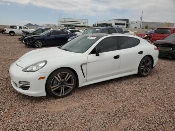  Salvage Porsche Panamera