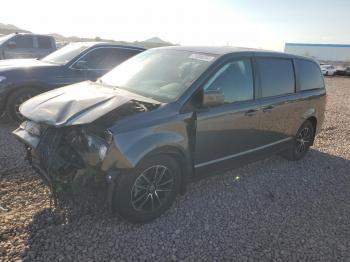  Salvage Dodge Caravan