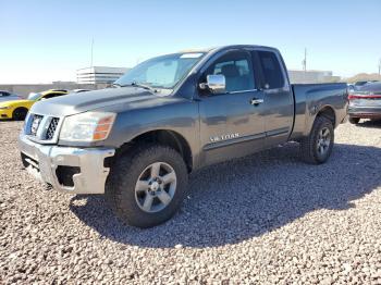  Salvage Nissan Titan