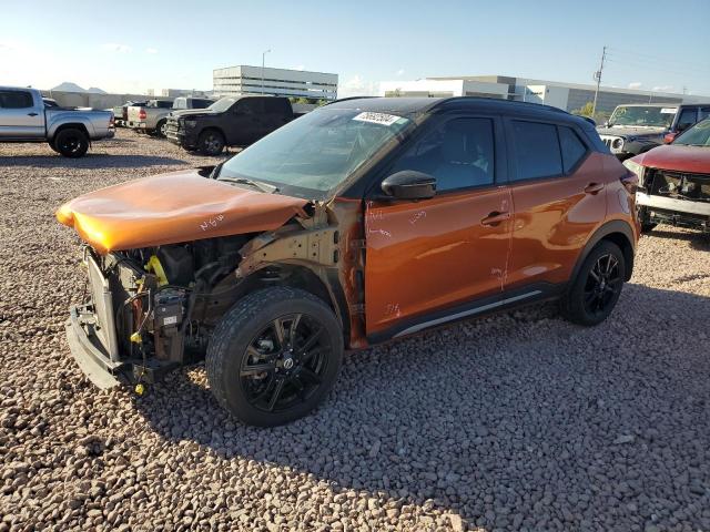  Salvage Nissan Kicks