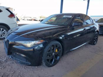  Salvage Alfa Romeo Giulia