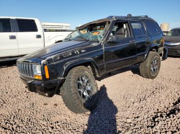  Salvage Jeep Grand Cherokee