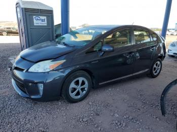  Salvage Toyota Prius