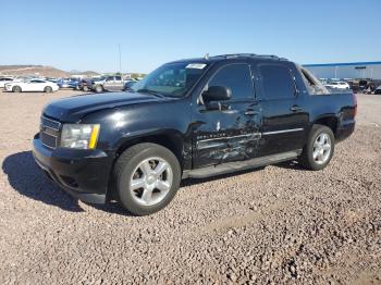  Salvage Chevrolet Avalanche