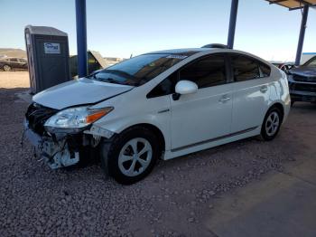  Salvage Toyota Prius