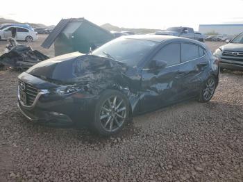  Salvage Mazda 3