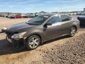  Salvage Nissan Altima