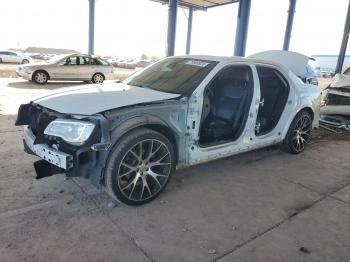  Salvage Chrysler 300