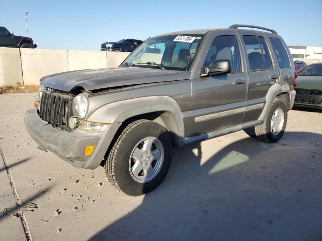  Salvage Jeep Liberty