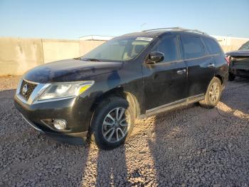  Salvage Nissan Pathfinder