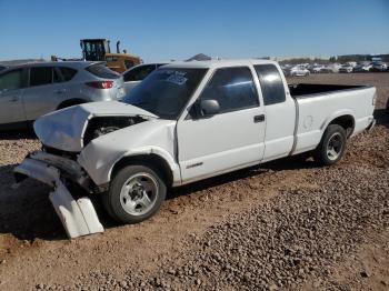  Salvage Chevrolet S-10