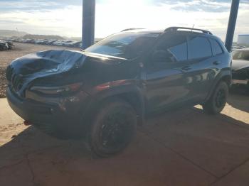  Salvage Jeep Cherokee