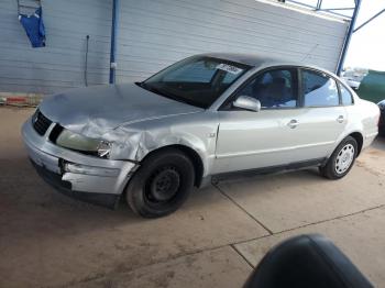  Salvage Volkswagen Passat