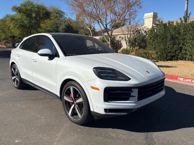  Salvage Porsche Cayenne