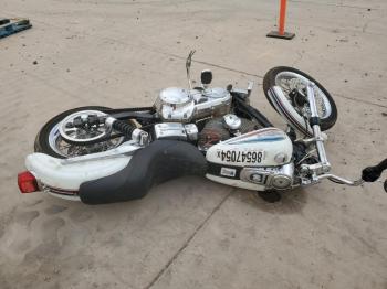  Salvage Harley-Davidson Fxdi35