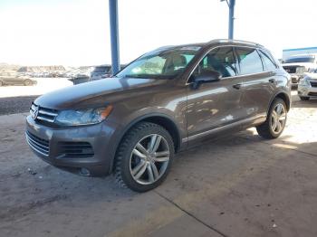  Salvage Volkswagen Touareg