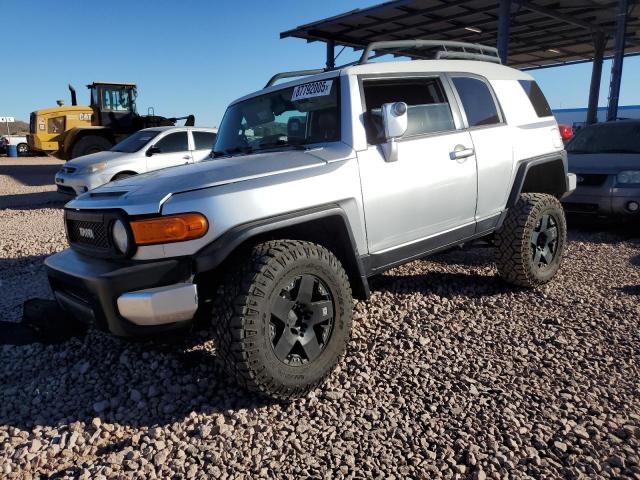  Salvage Toyota FJ Cruiser