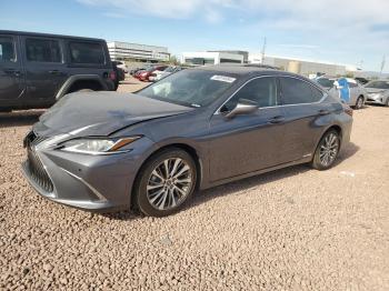  Salvage Lexus Es