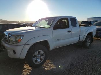  Salvage Toyota Tacoma