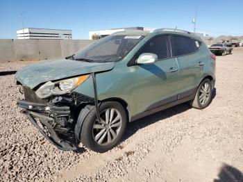  Salvage Hyundai TUCSON