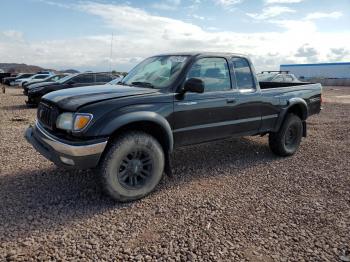  Salvage Toyota Tacoma