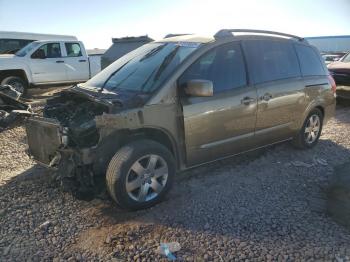  Salvage Nissan Quest