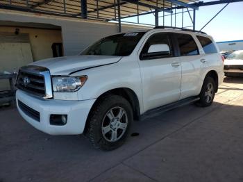  Salvage Toyota Sequoia