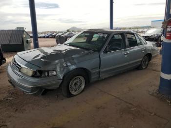  Salvage Ford Crown Vic