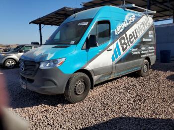  Salvage Mercedes-Benz Sprinter