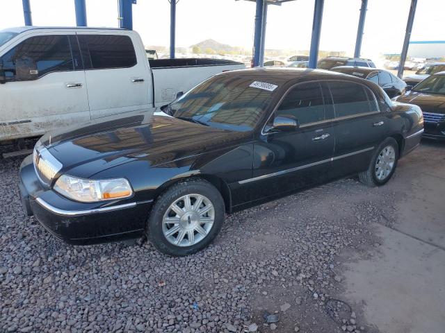  Salvage Lincoln Towncar