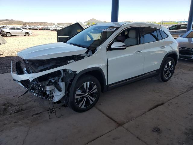  Salvage Mercedes-Benz GLA