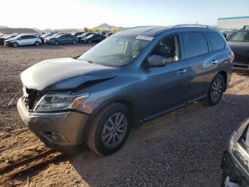  Salvage Nissan Pathfinder