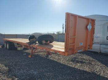  Salvage Great Dane Trailer