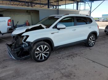  Salvage Volkswagen Taos