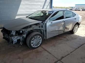  Salvage Lexus Es