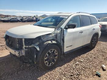  Salvage Nissan Pathfinder