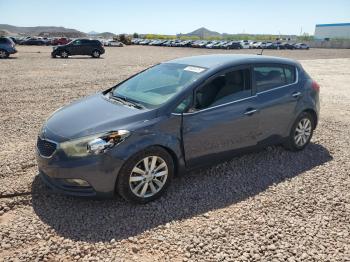  Salvage Kia Forte