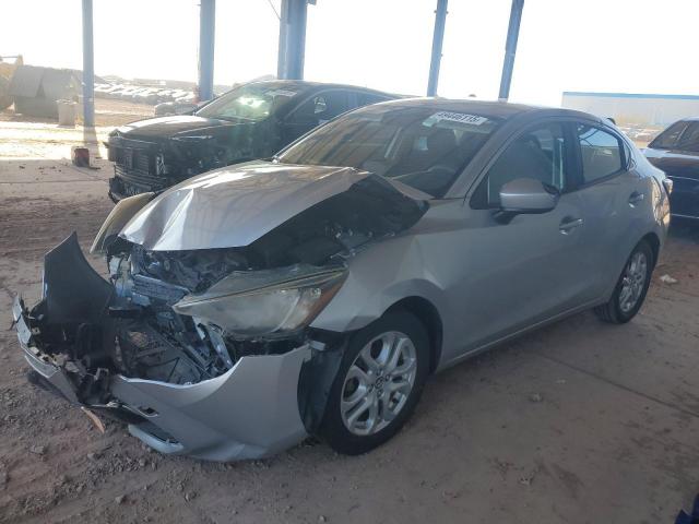  Salvage Toyota Yaris