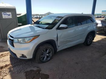  Salvage Toyota Highlander