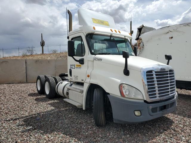  Salvage Freightliner Cascadia