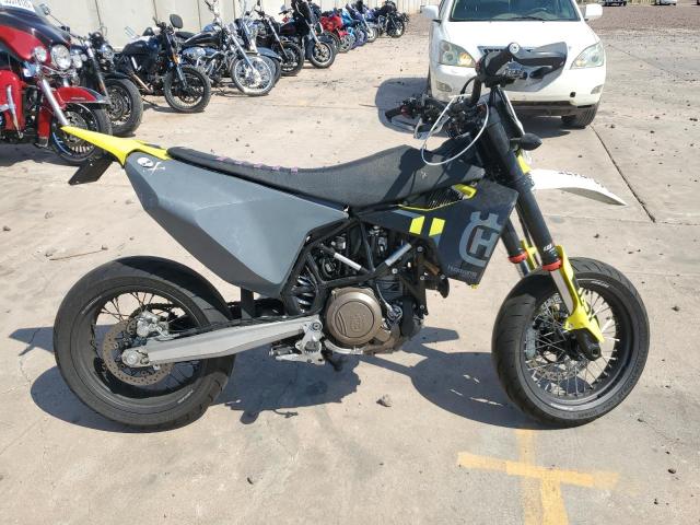  Salvage Husqvarna Motorcycle