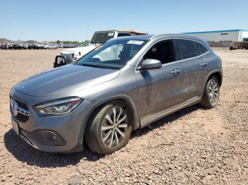  Salvage Mercedes-Benz GLA