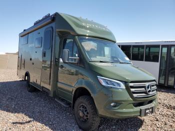  Salvage Mercedes-Benz Sprinter