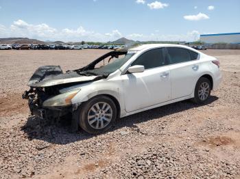 Salvage Nissan Altima