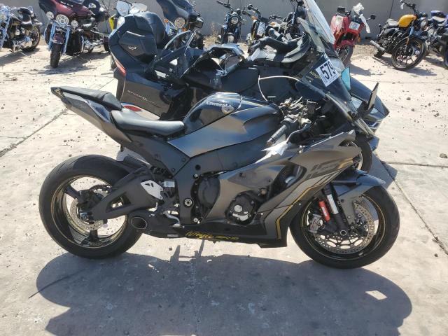  Salvage Kawasaki Zx1002 M