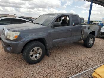  Salvage Toyota Tacoma