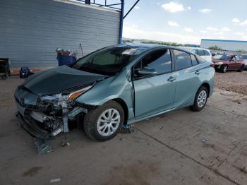  Salvage Toyota Prius